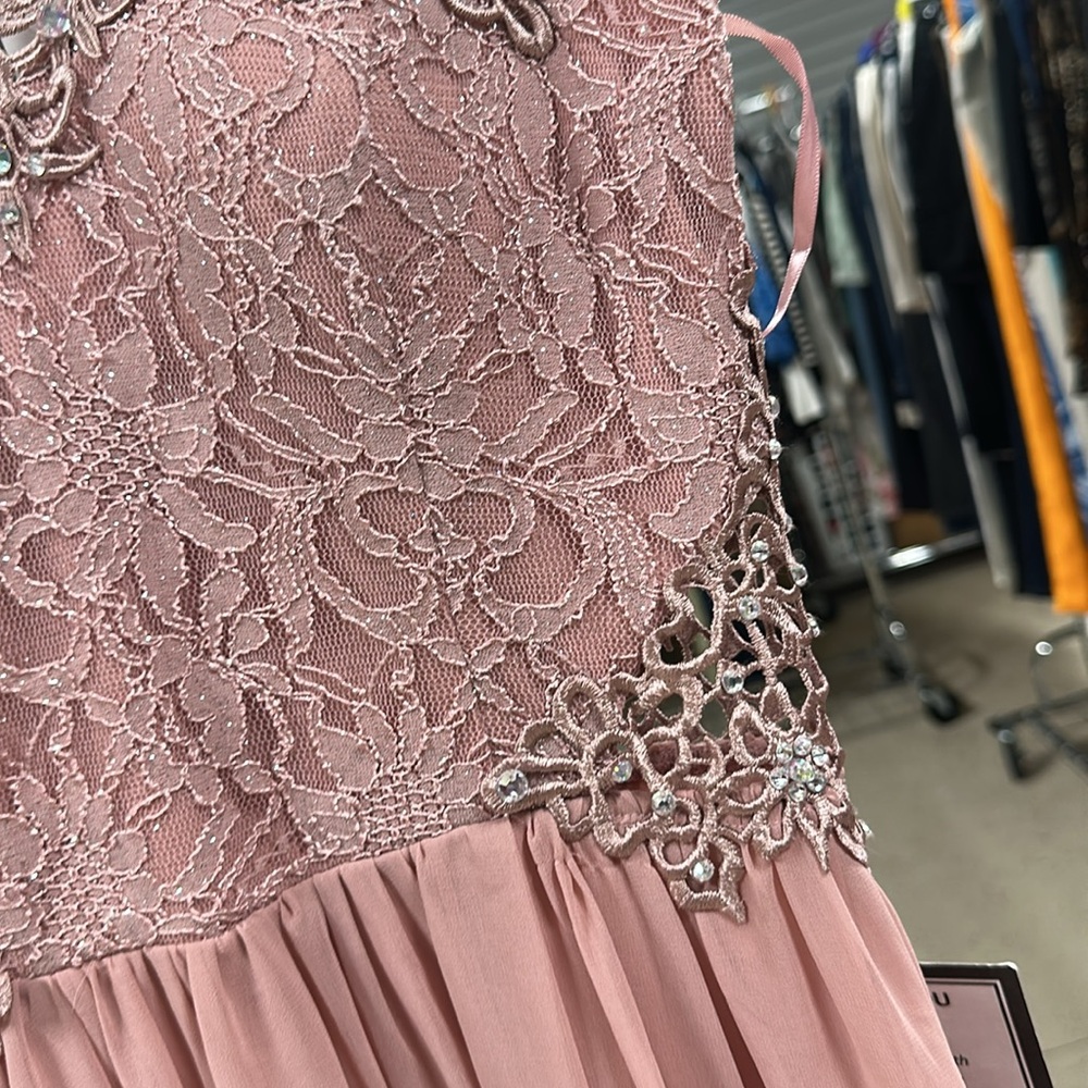 NWT CITY STUDIO DRESS - Picture 4 of 7